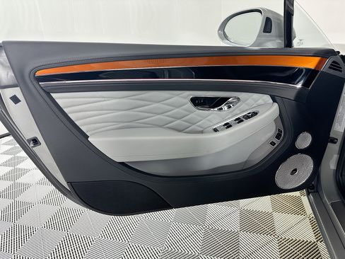 Certified 2024 Bentley Continental GT Azure image 17