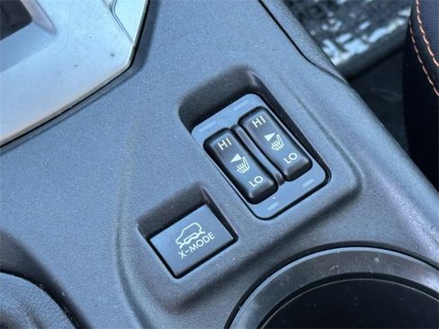 Used 2018 Subaru Crosstrek 2.0i Premium w/ Moonroof Package image 22