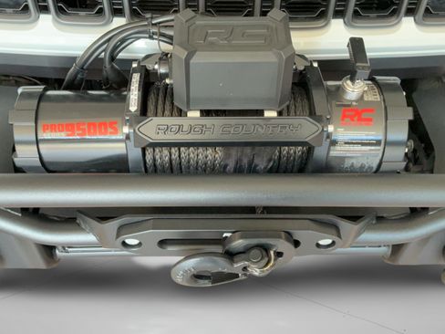 Used 2026 Jeep Wrangler Sport AWD/4WD image 49