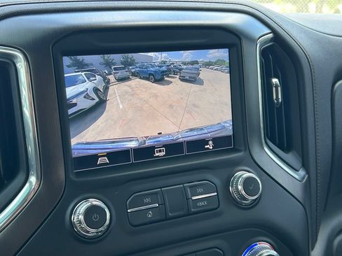 Used 2021 GMC Sierra 1500 AT4 w/ AT4 Preferred Package AWD/4WD image 37