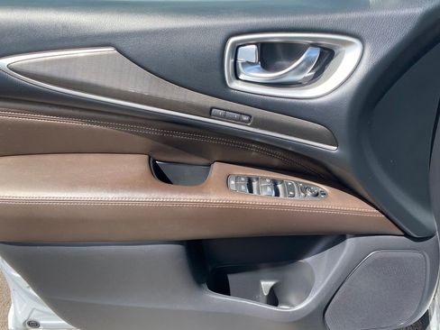 Used 2018 INFINITI QX60 FWD w/ Premium Package image 13