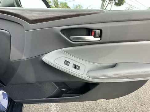 Used 2019 Toyota Avalon XLE w/ Moonroof Package FWD image 21