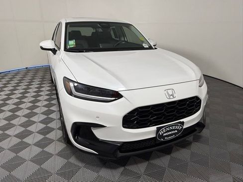 Used 2025 Honda HR-V EX-L image 8