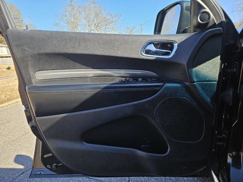 Used 2013 Dodge Durango SXT image 12