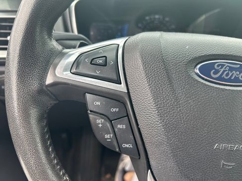 Used 2013 Ford Fusion Titanium FWD image 10