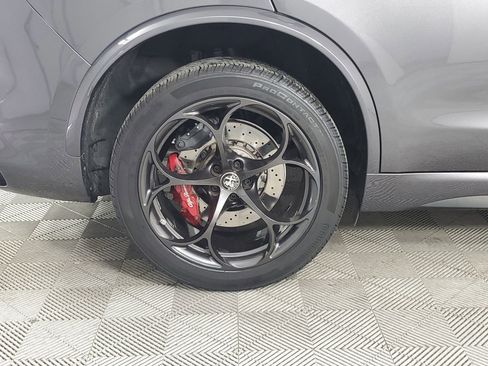 Used 2022 Alfa Romeo Stelvio Quadrifoglio w/ Active Assist Plus Package AWD/4WD image 13
