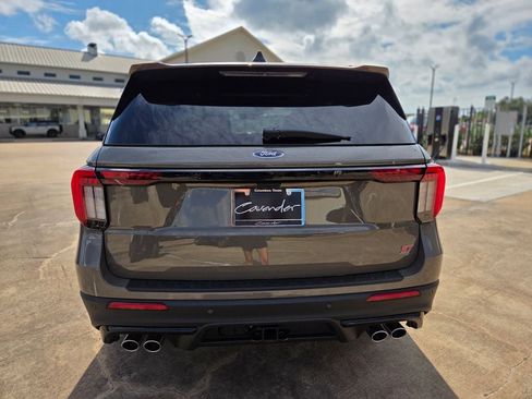 New 2026 Ford Explorer ST w/ Sun And Sound Package AWD/4WD image 6