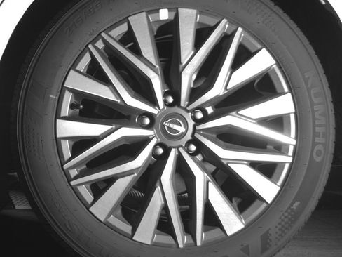 Used 2025 Nissan Altima 2.5 SV image 14