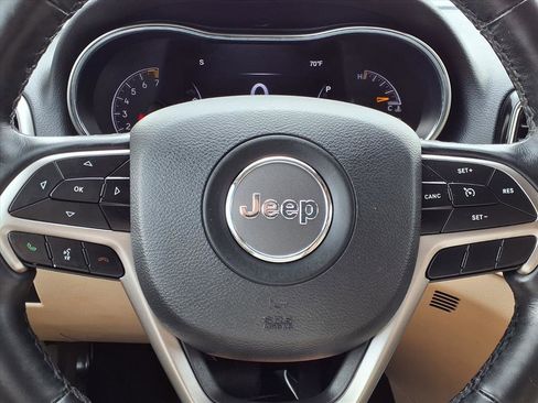 Used 2020 Jeep Grand Cherokee Limited image 15