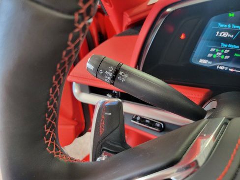 Used 2024 Chevrolet Corvette Stingray Premium Conv w/ Z51 Performance Package image 20