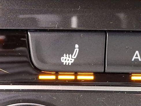 Certified 2024 Volkswagen Tiguan S image 22