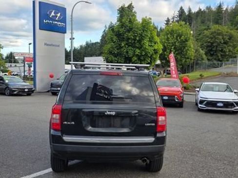 Used 2013 Jeep Patriot Limited w/ Sun/Sound Group AWD/4WD image 3