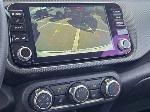 Used 2024 Nissan Kicks SV FWD image 15