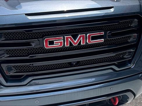Used 2021 GMC Sierra 1500 AT4 w/ AT4 Value Package AWD/4WD image 34
