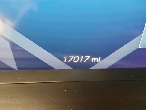 Certified 2024 Chevrolet Corvette Stingray Preferred Cpe w/ 2LT image 17