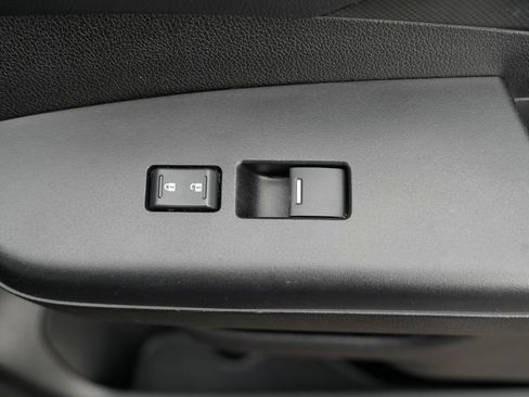 Used 2015 Honda CR-V LX image 31