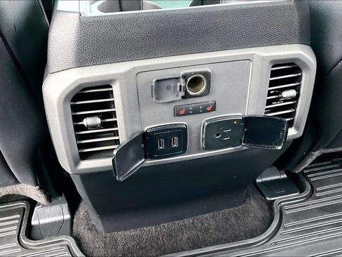 Used 2018 Ford F150 Raptor w/ Equipment Group 802A Luxury AWD/4WD image 11