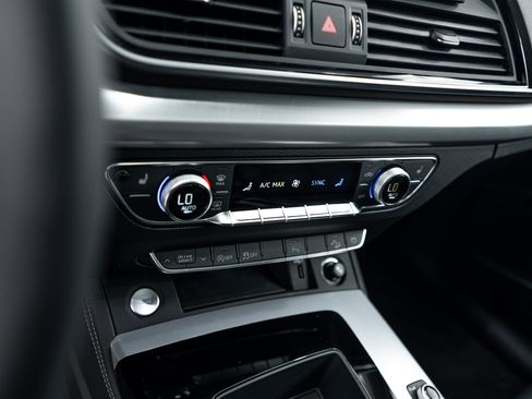 Certified 2024 Audi Q5 2.0T Premium Plus AWD/4WD image 13