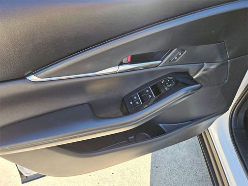 Used 2025 MAZDA CX-30 AWD 2.5 S w/ Preferred Package image 13