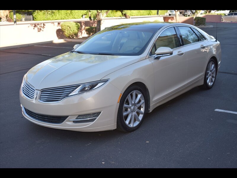 Used 2014 Lincoln MKZ w/ Equipment Group 102A Reserve FWD image 3