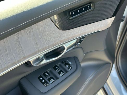 New 2026 Volvo XC90 B6 Ultra w/ Lounge Package image 20