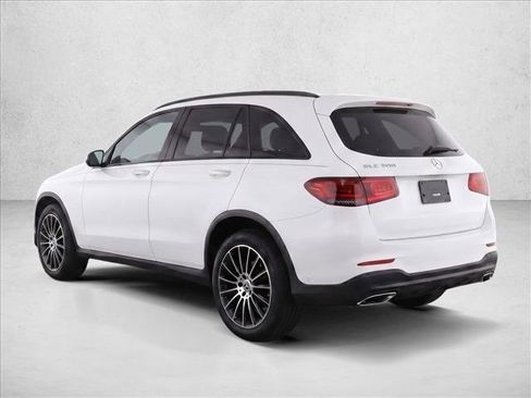 Used 2022 Mercedes-Benz GLC 300 image 5