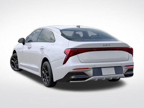 New 2026 Kia K5 LXS FWD image 4