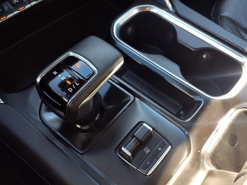 Used 2024 GMC Sierra 1500 Denali image 21