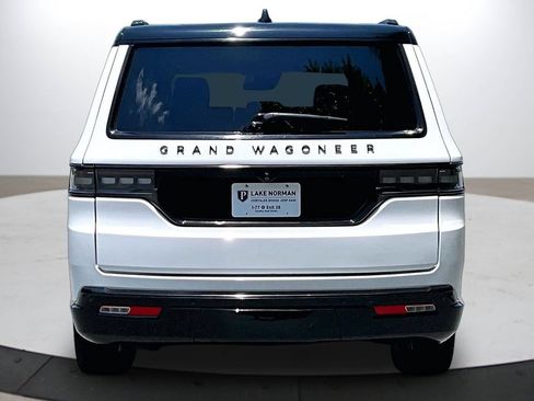 Certified 2024 Jeep Grand Wagoneer L Series II w/ Quick Order Packagew 28T AWD/4WD image 8