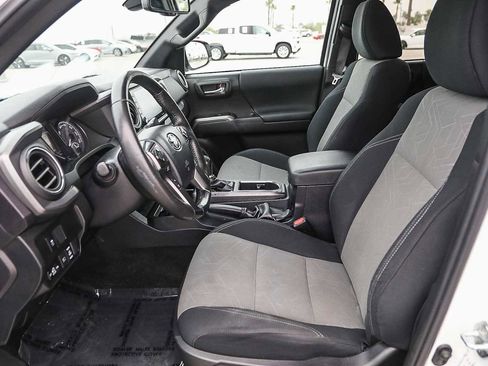 Certified 2023 Toyota Tacoma TRD Off-Road w/ Black Out Package (TMS) image 18