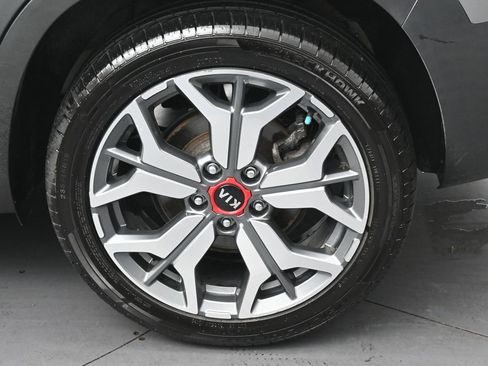 Used 2021 Kia Seltos SX AWD/4WD image 11