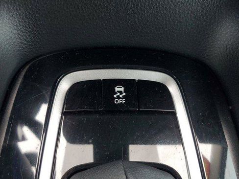 Certified 2024 Toyota Corolla LE image 27