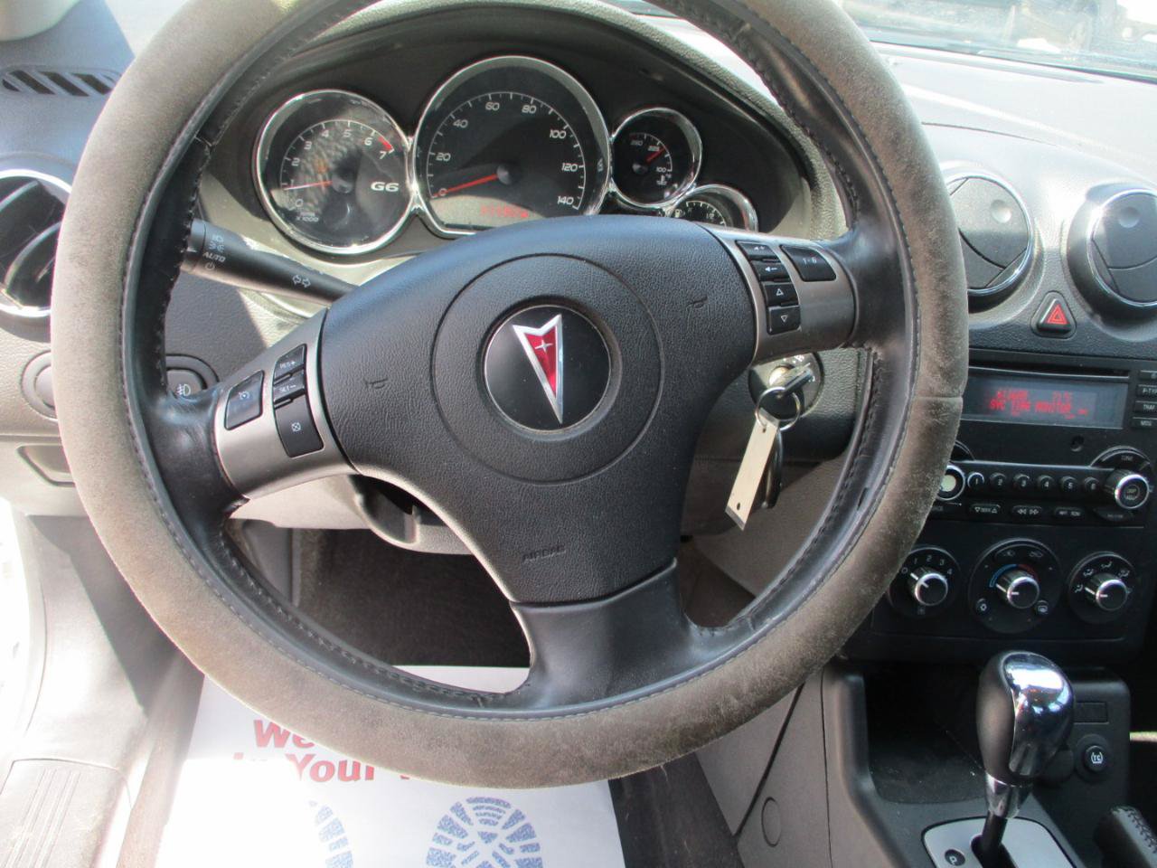Used 2009 Pontiac G6 Sedan w/ Sport Package 2 FWD image 12