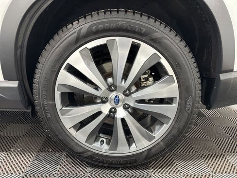 Used 2019 Subaru Ascent Limited image 34