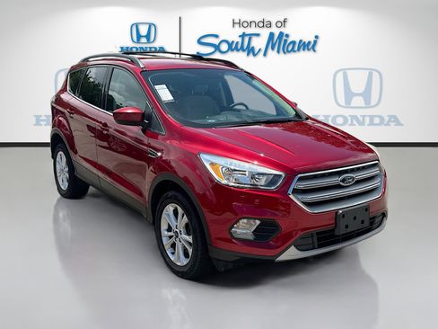 Used 2018 Ford Escape SE AWD/4WD image 1