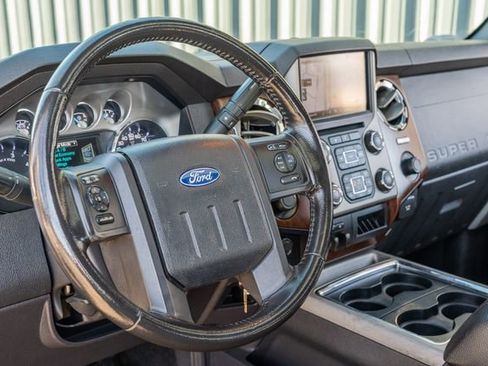 Used 2013 Ford F250 Lariat w/ Lariat Ultimate Pkg image 23