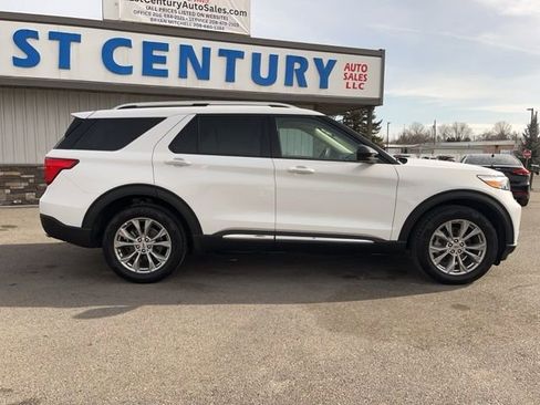 Used 2024 Ford Explorer Limited image 14