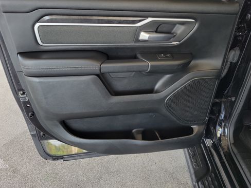 Used 2021 RAM 1500 Big Horn RWD image 11