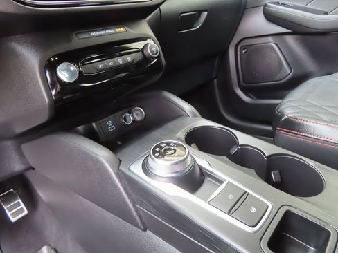 Used 2023 Ford Escape ST-Line Elite w/ Premium Technology Package image 6