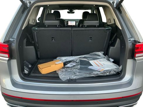 New 2026 Volkswagen Atlas SE image 20