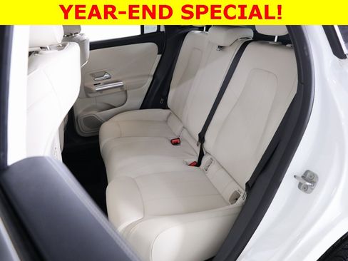 Certified 2025 Mercedes-Benz GLA 250 4MATIC image 34