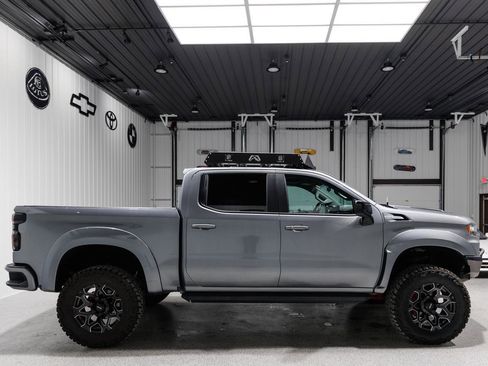 Used 2020 Chevrolet Silverado 1500 RST w/ All-Star Edition image 8
