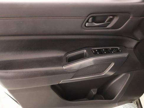 Used 2023 Nissan Pathfinder Rock Creek image 16