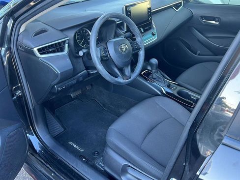 Used 2020 Toyota Corolla LE image 5