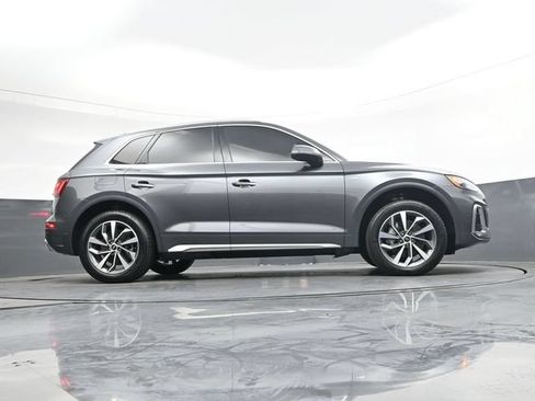 Used 2023 Audi Q5 2.0T Premium w/ Convenience Package AWD/4WD image 32