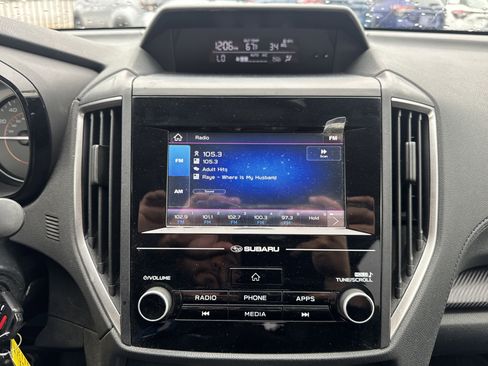 Certified 2023 Subaru Crosstrek 2.0i image 18