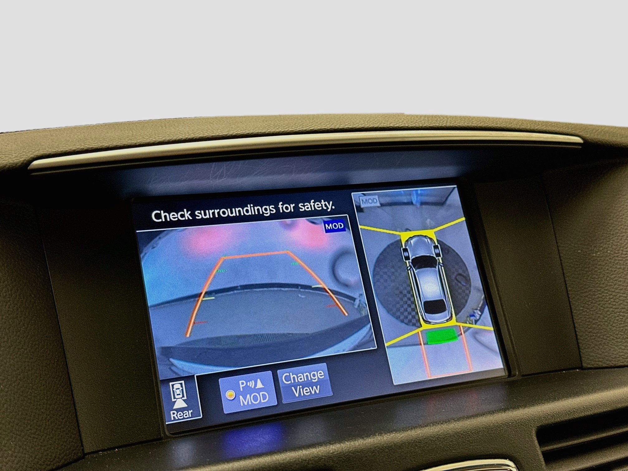 Used 2018 INFINITI Q70 Luxe AWD/4WD image 23