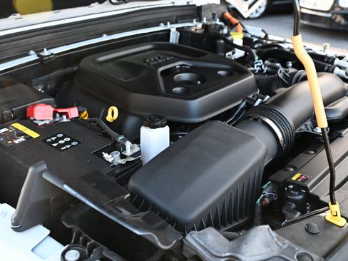 Used 2024 Jeep Wrangler High Altitude image 54