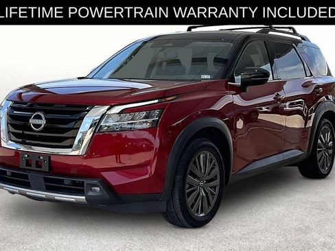 Used 2022 Nissan Pathfinder SL w/ SL Premium Package FWD image 9