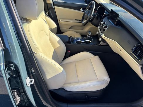 Used 2023 Kia Stinger GT-Line w/ Sun & Sound Package image 13